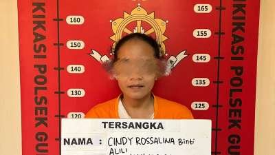 Diduga Gelapkan Kendaraan, Ibu Rumah Tangga Asal Bangkalan Madura "Gol"di Jeruji Besi Polsek Gunung Anyar