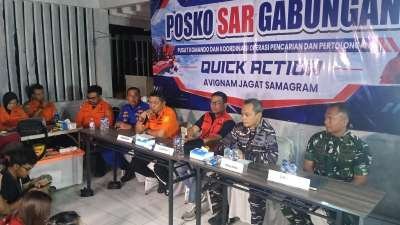 Tim SAR Temukan Tiga Life Jacket, Terpal dan Galon Saat Cari 5 Jurnalis dan 3 Awak Speedboat